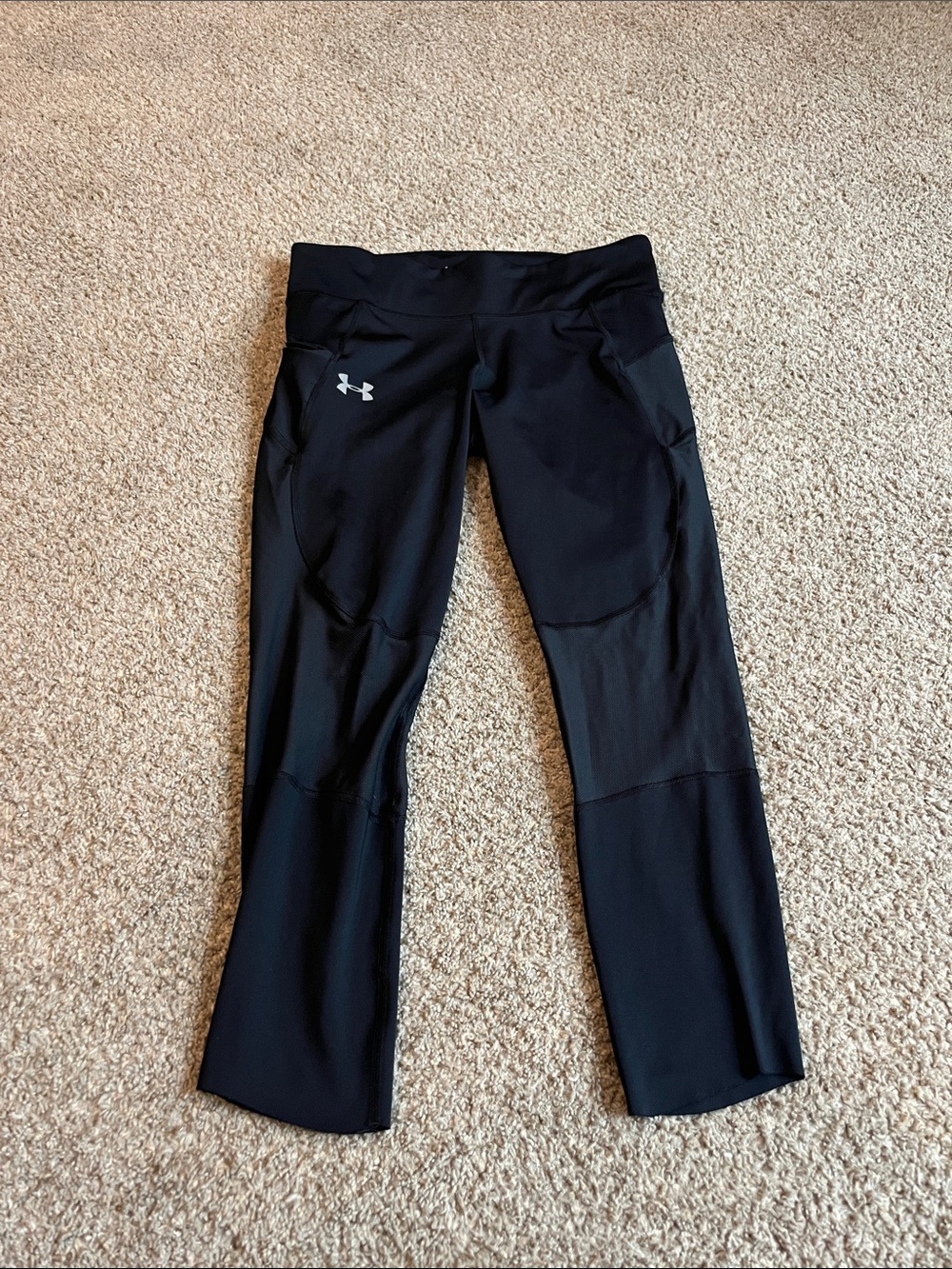 Under Armour Black Women's Performance Leggings with Reflective Logo